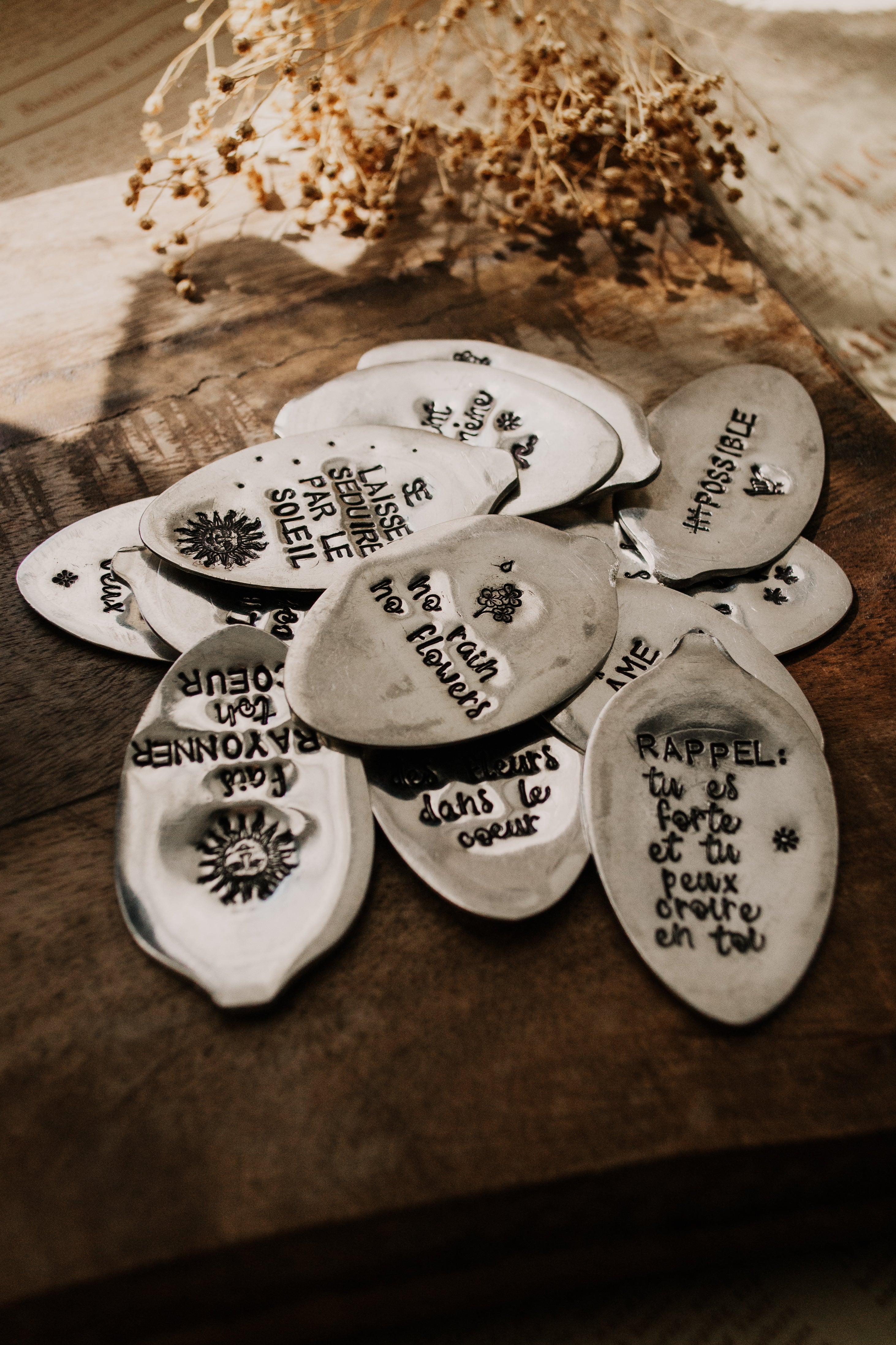 Douce pensée "LIBRE comme L'OCEAN" - sous le sable design - grisbleu