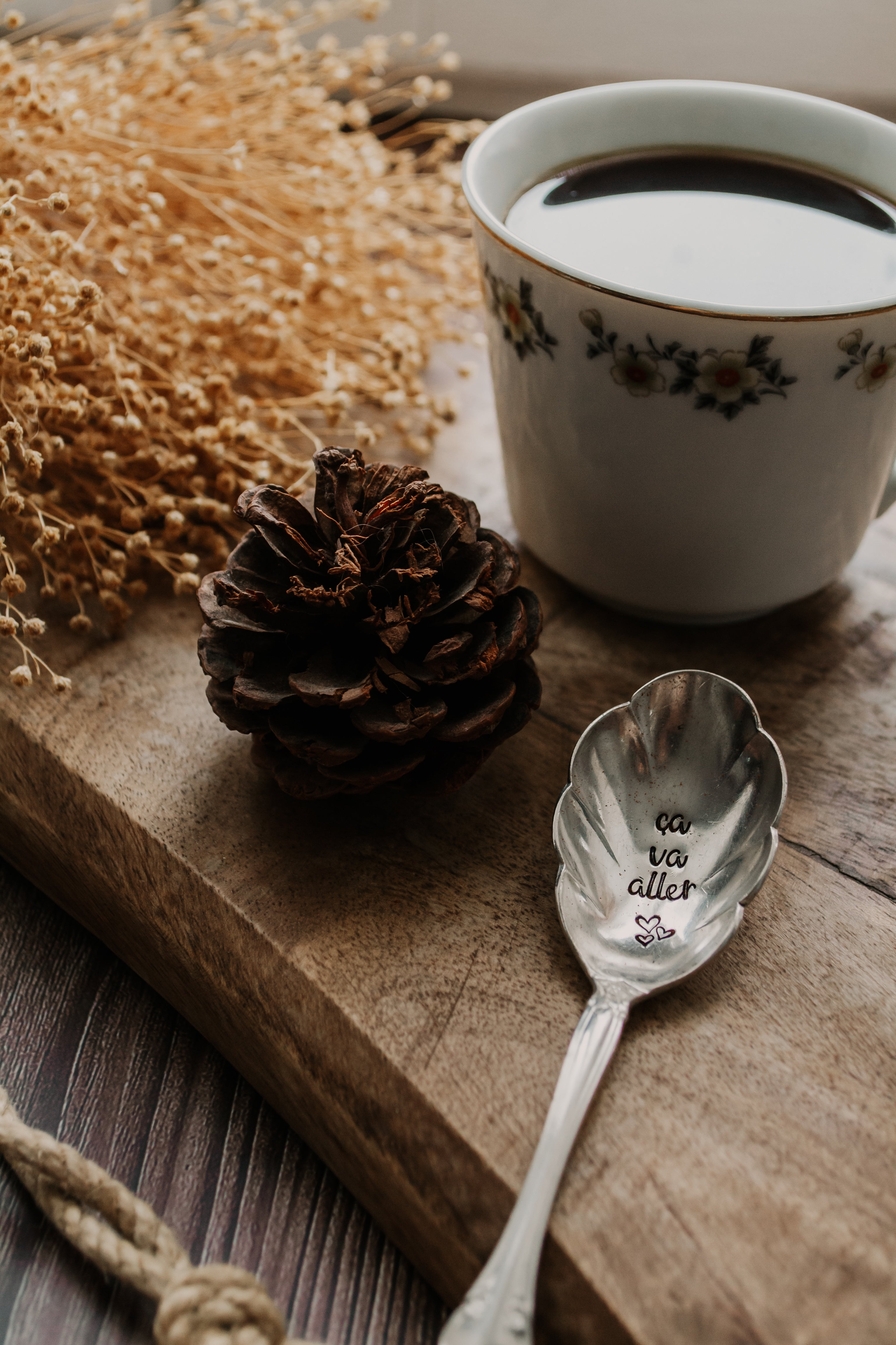 Cuillère coquillage "ça va aller" - sous le sable design - grisbleu