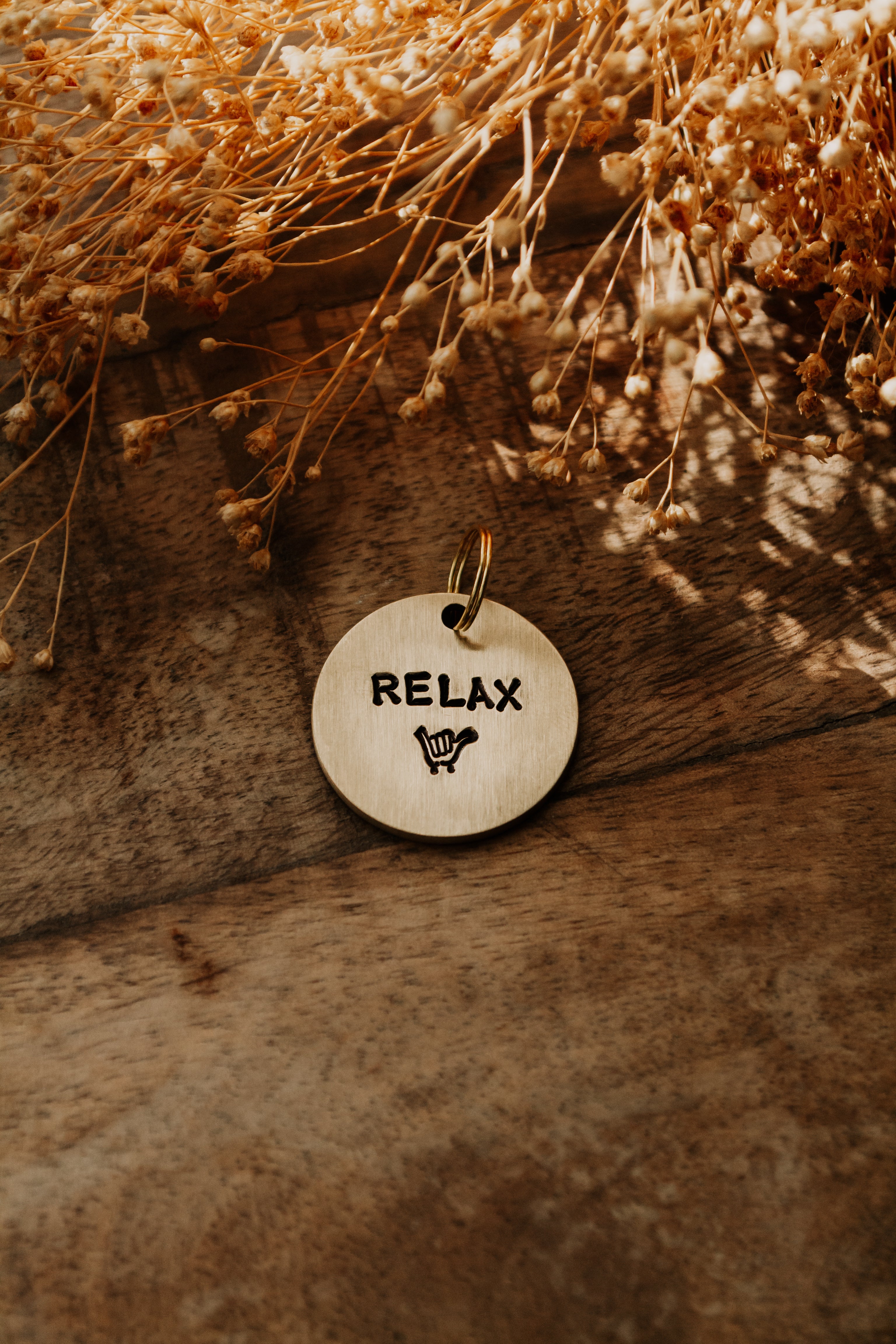 Porte-clé "RELAX" - sous le sable design - grisbleu