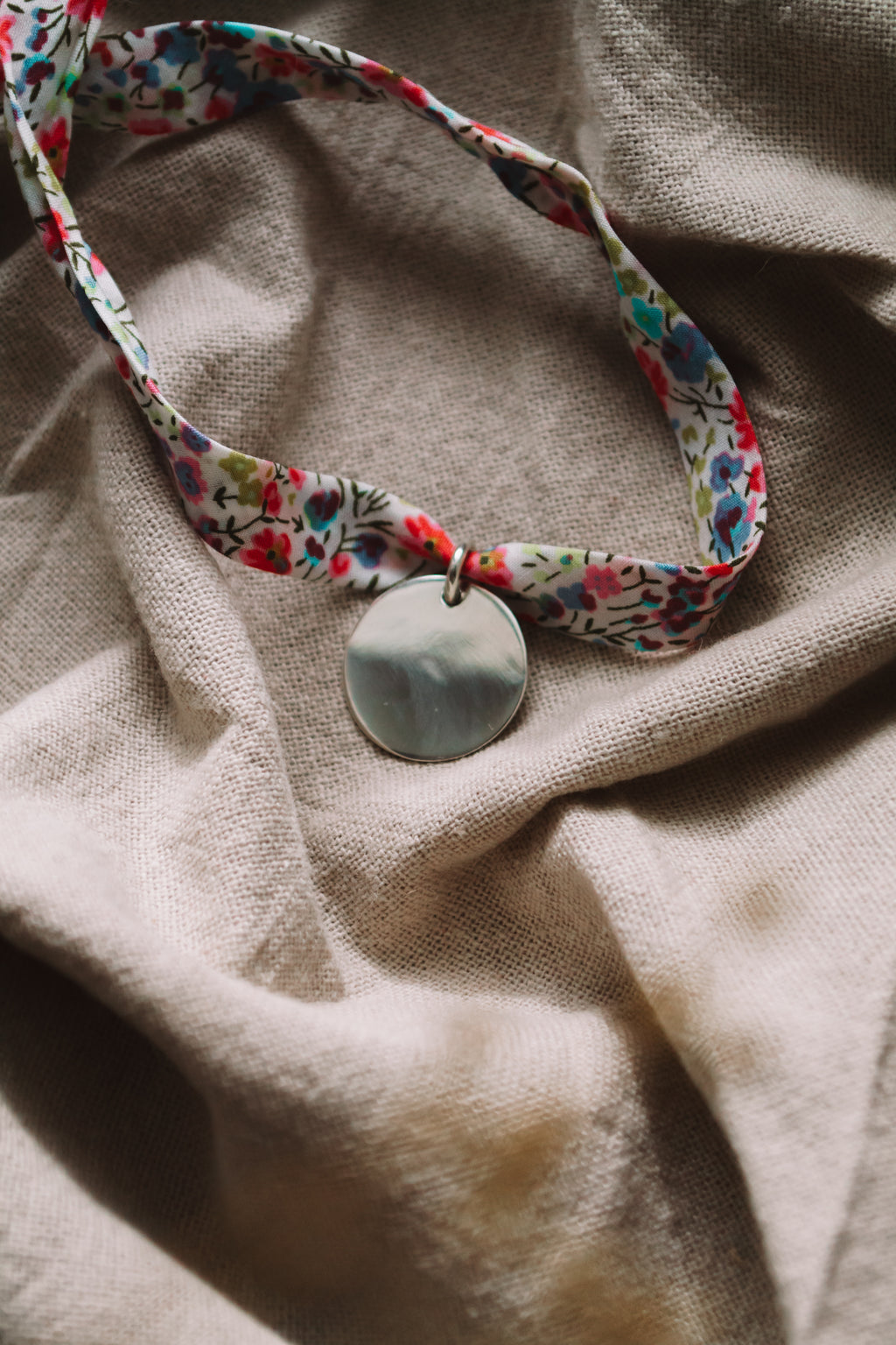 Bracelet "Au Creux du Cœur" - sous le sable design - grisbleu