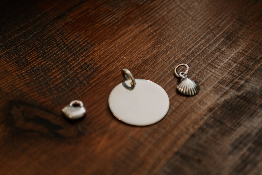 Bracelet "Au Creux du Cœur" - sous le sable design - grisbleu