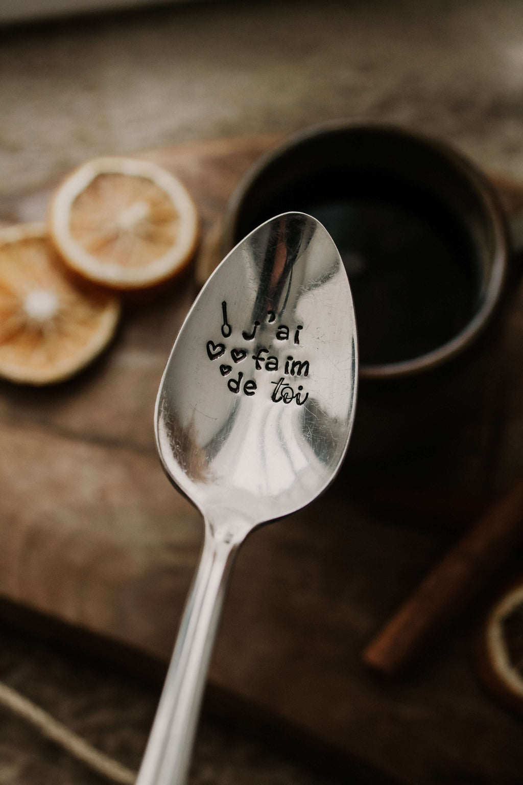 Cuillère "j'ai faim de toi" - sous le sable design - grisbleu