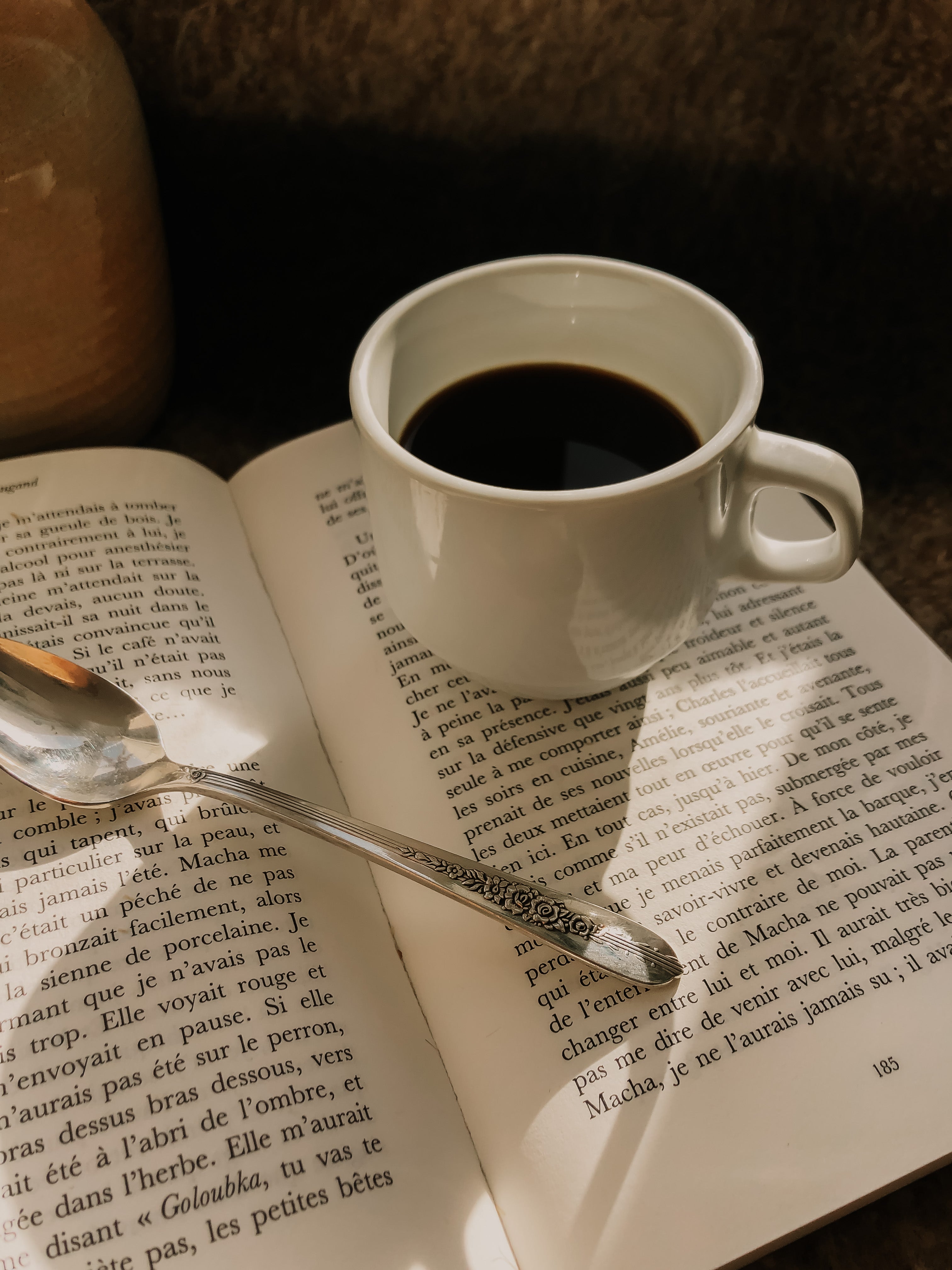 Personnalisation cuillère à café avec manche fleuri - sous le sable design - grisbleu