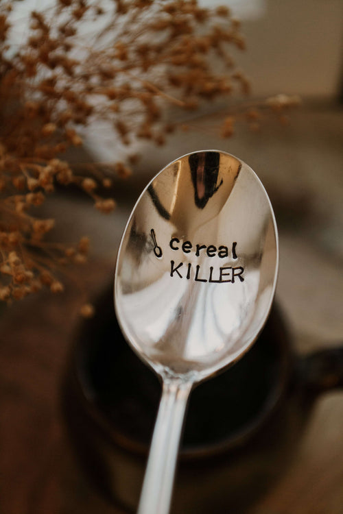 Cuillère à café "cereal killer" - sous le sable design - grisbleu