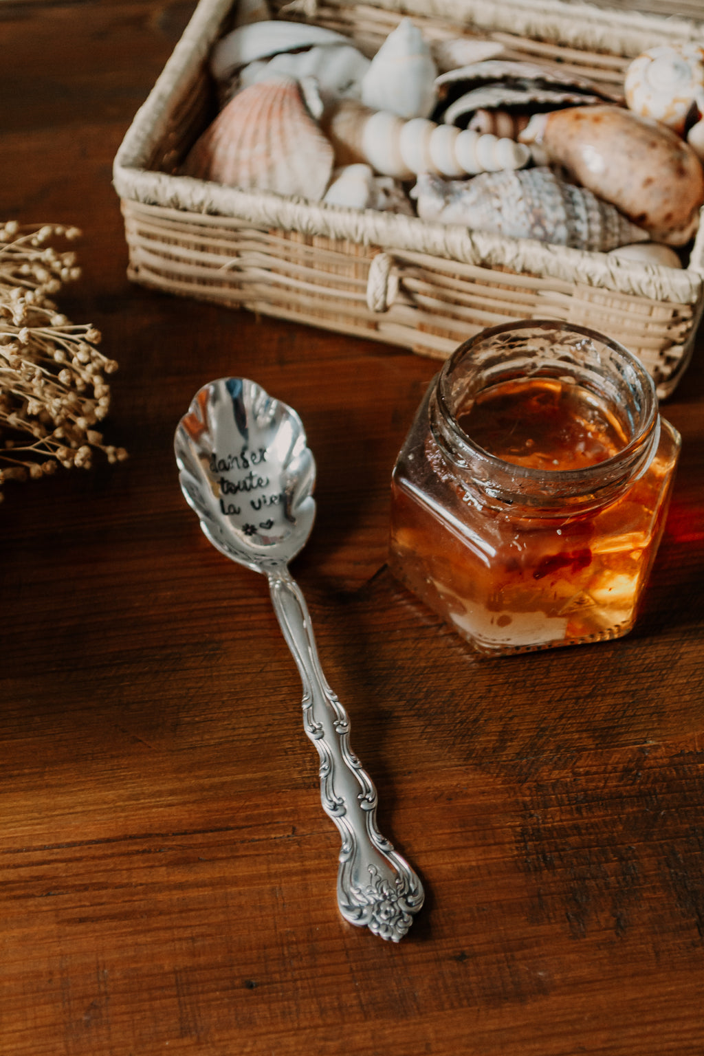 Cuillère coquillage "danser toute la vie" - sous le sable design - grisbleu