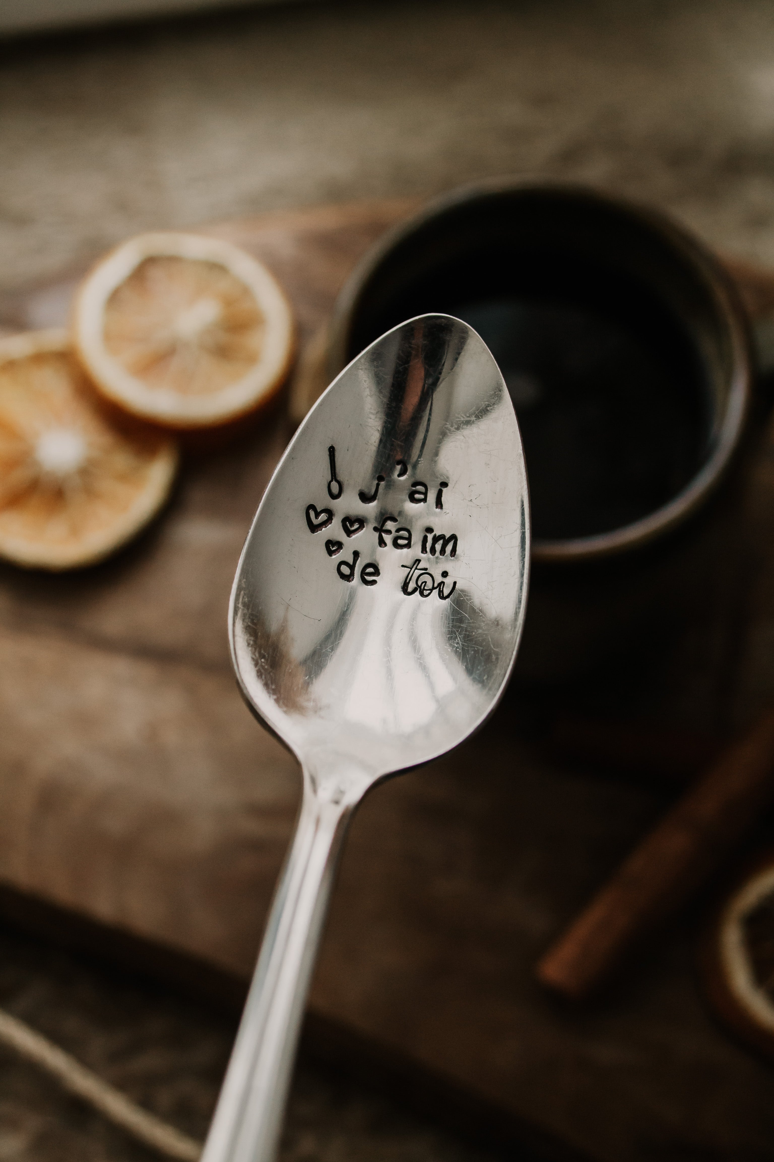 Cuillère "j'ai faim de toi" - sous le sable design - grisbleu