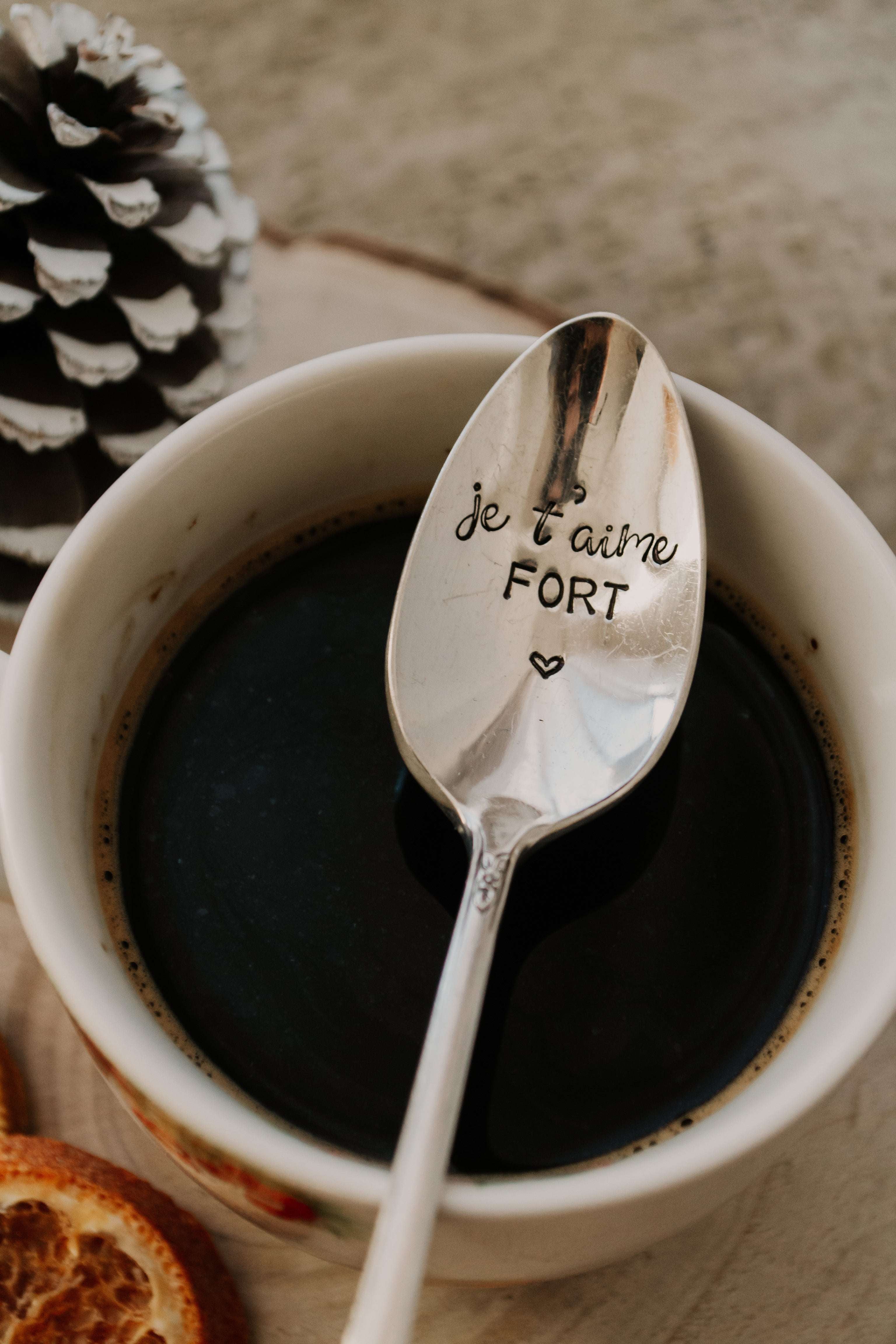 Cuillère "je t'aime FORT" - sous le sable design - grisbleu