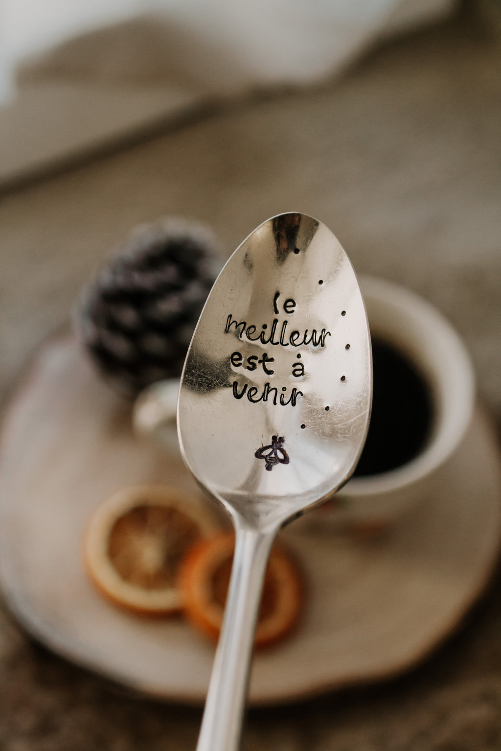 Cuillère à café - Le meilleur est à venir - sous le sable design - grisbleu