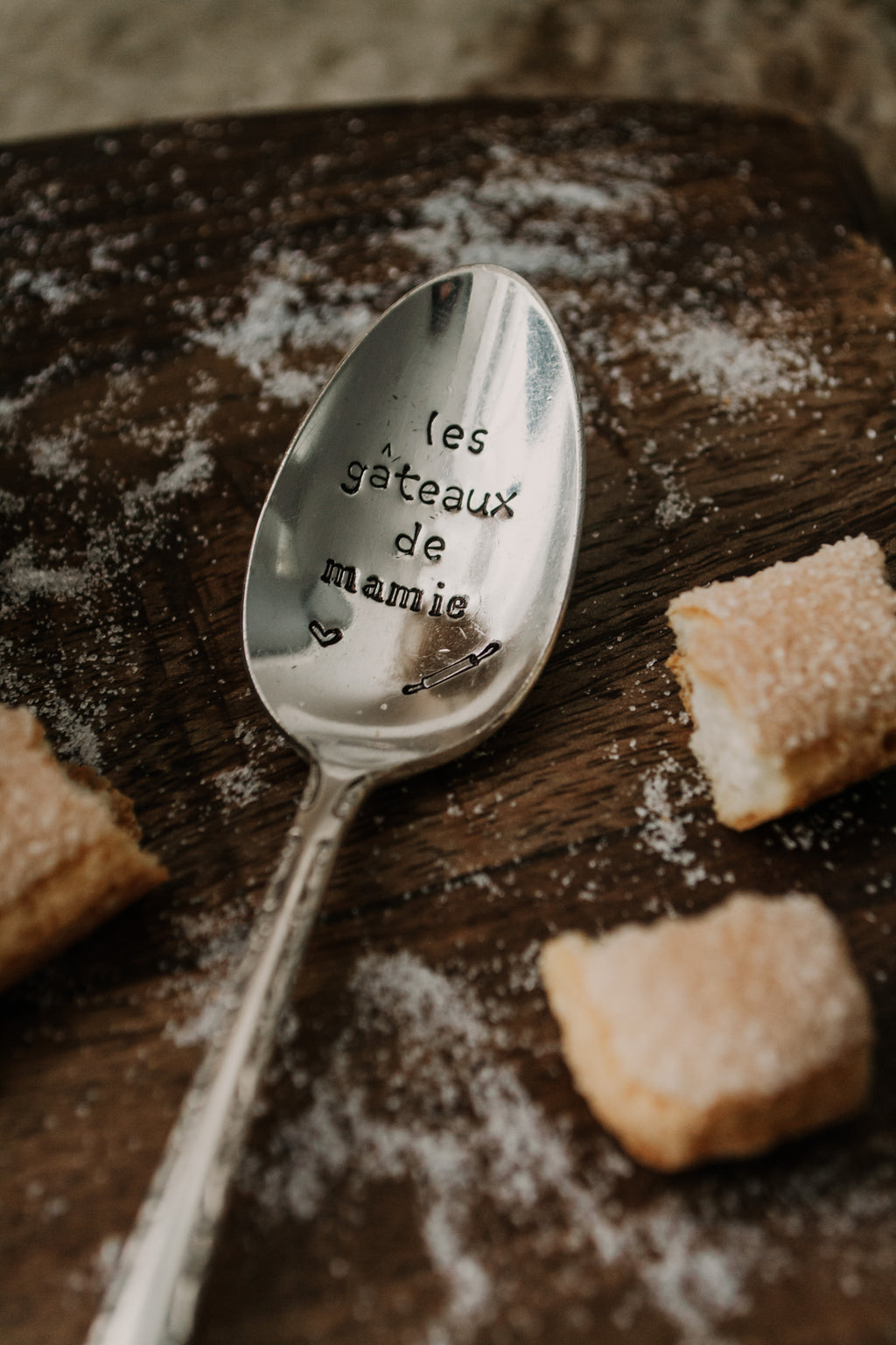Cuillère "les gâteaux de mamie" - sous le sable design - grisbleu