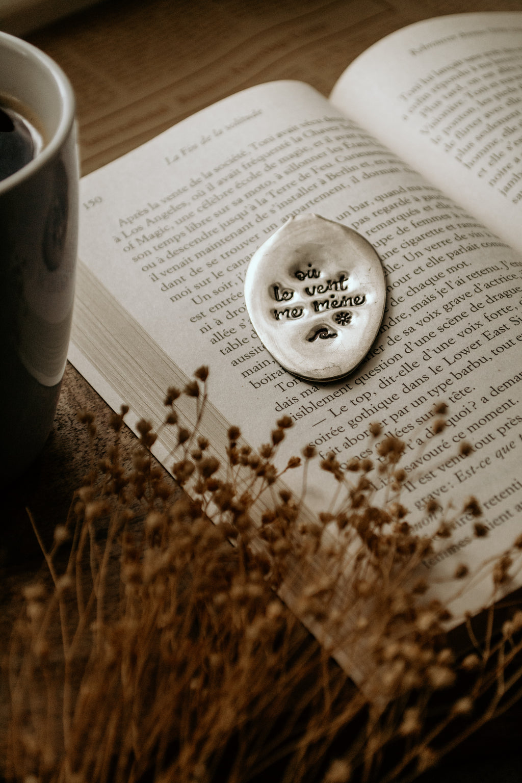 Douce pensée "où le vent me mène" - sous le sable design - grisbleu