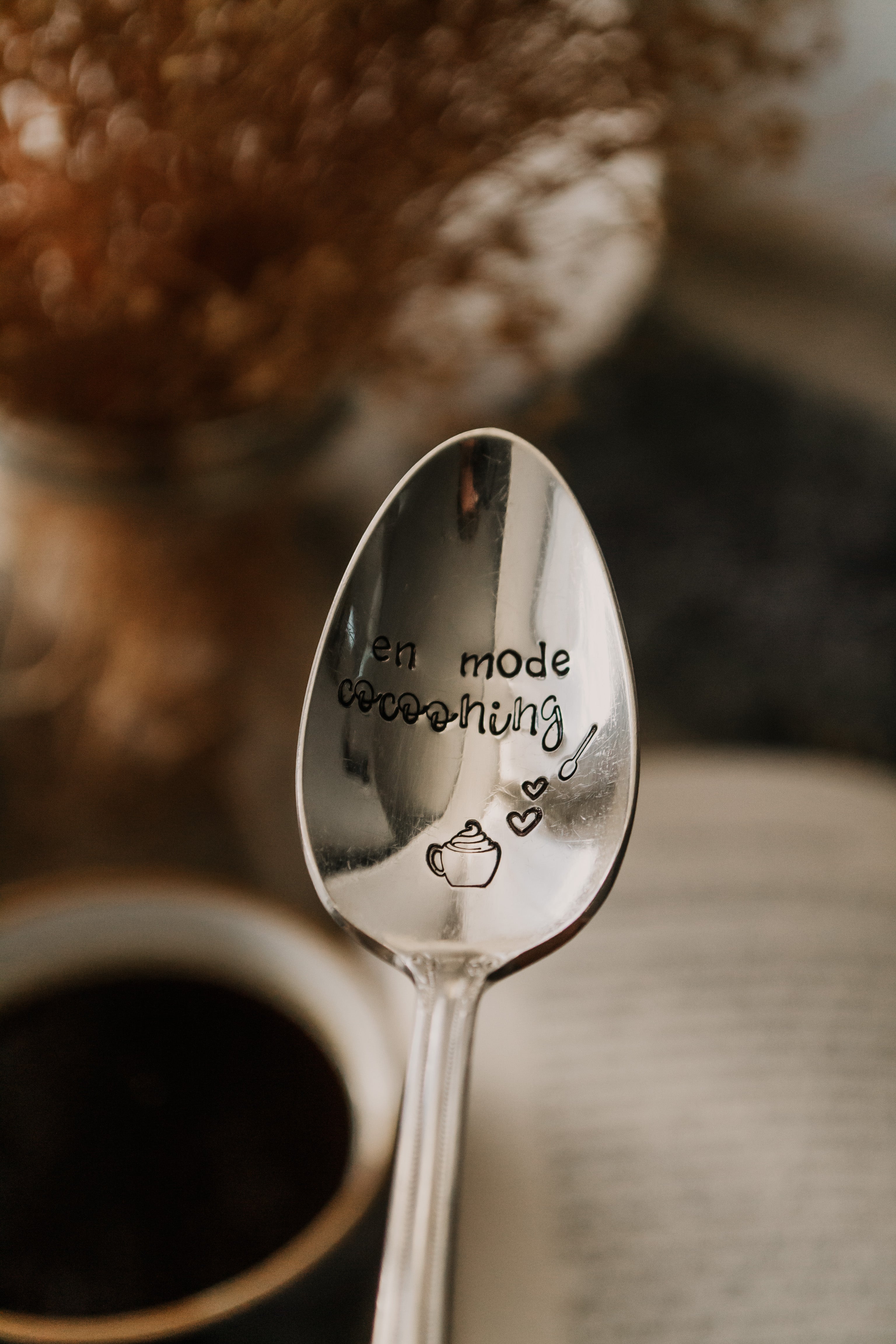 Cuillère "en mode cocooning" - sous le sable design - grisbleu