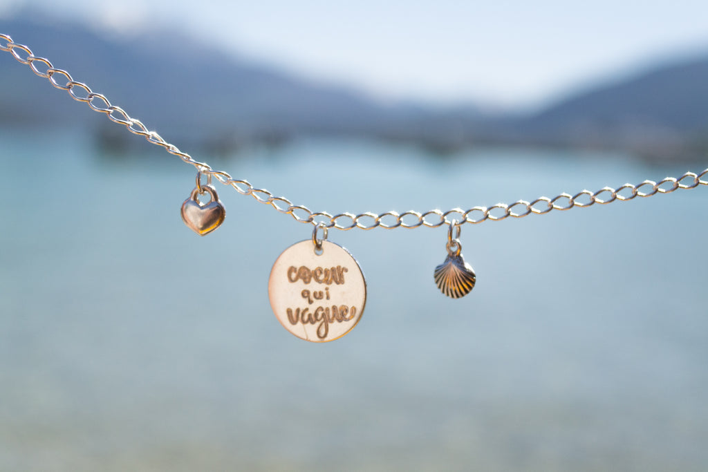 Bracelet  « coeur qui vague » - sous le sable design - grisbleu