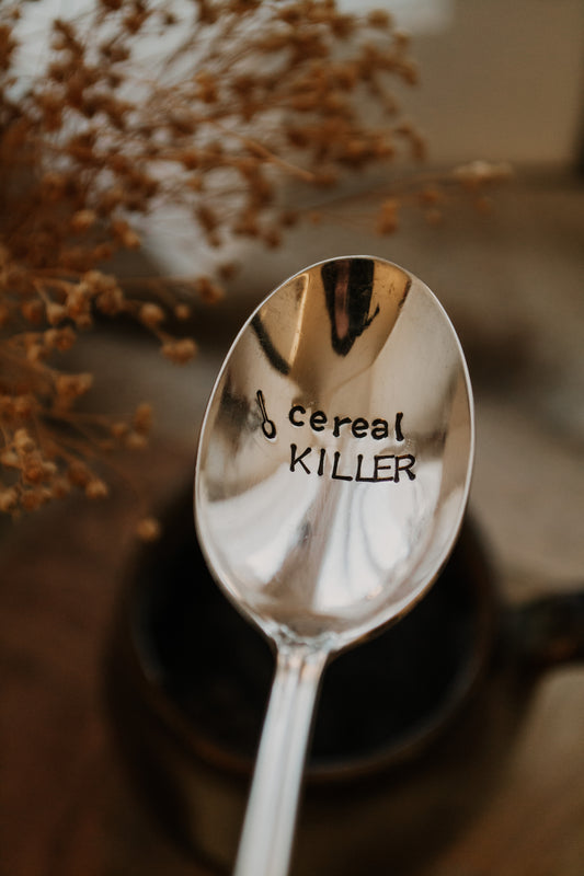 Cuillère à café "cereal killer" - sous le sable design - grisbleu