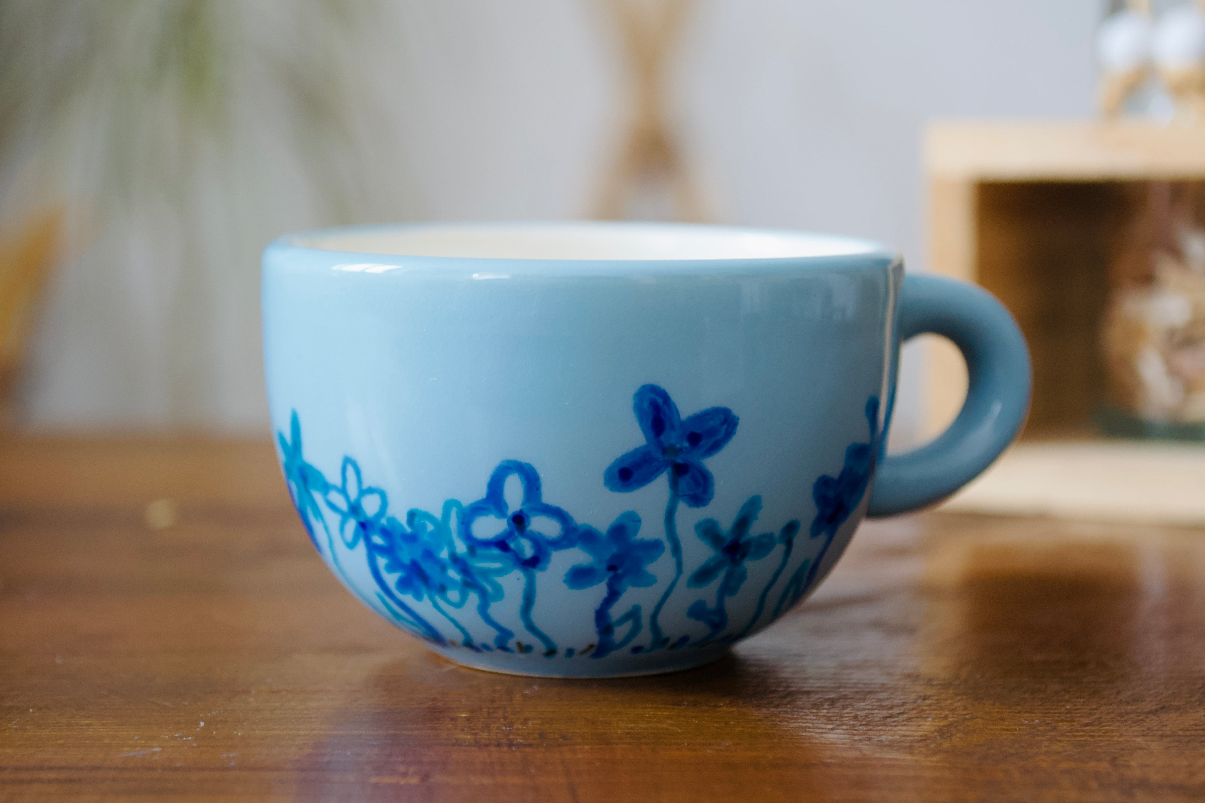Petite tasse "fleurs fragiles"