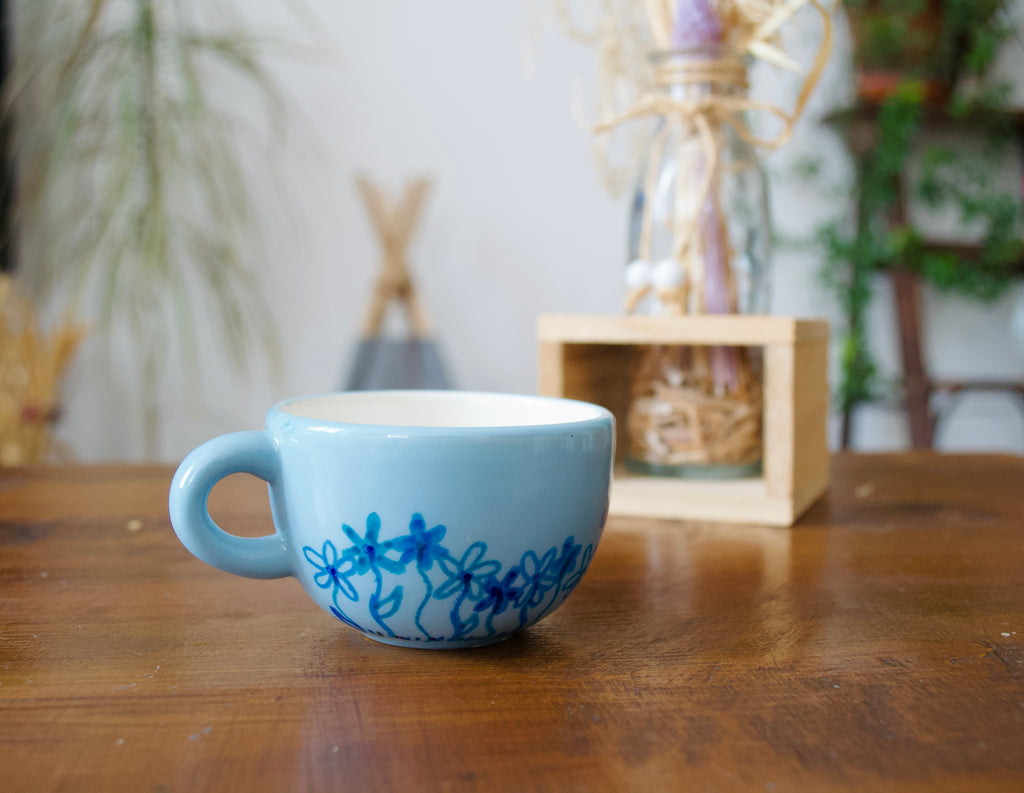 Petite tasse "fleurs fragiles"