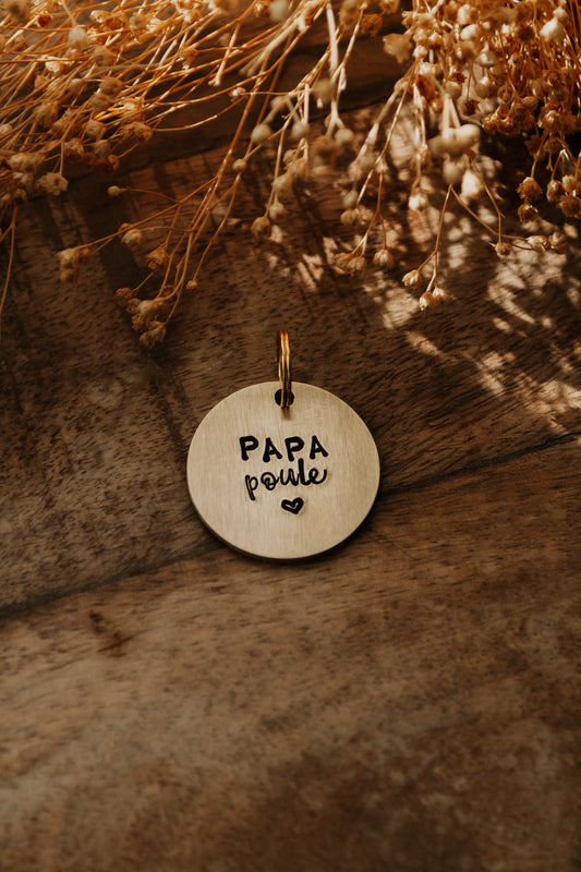 Porte-clé "PAPA poule" - sous le sable design - grisbleu