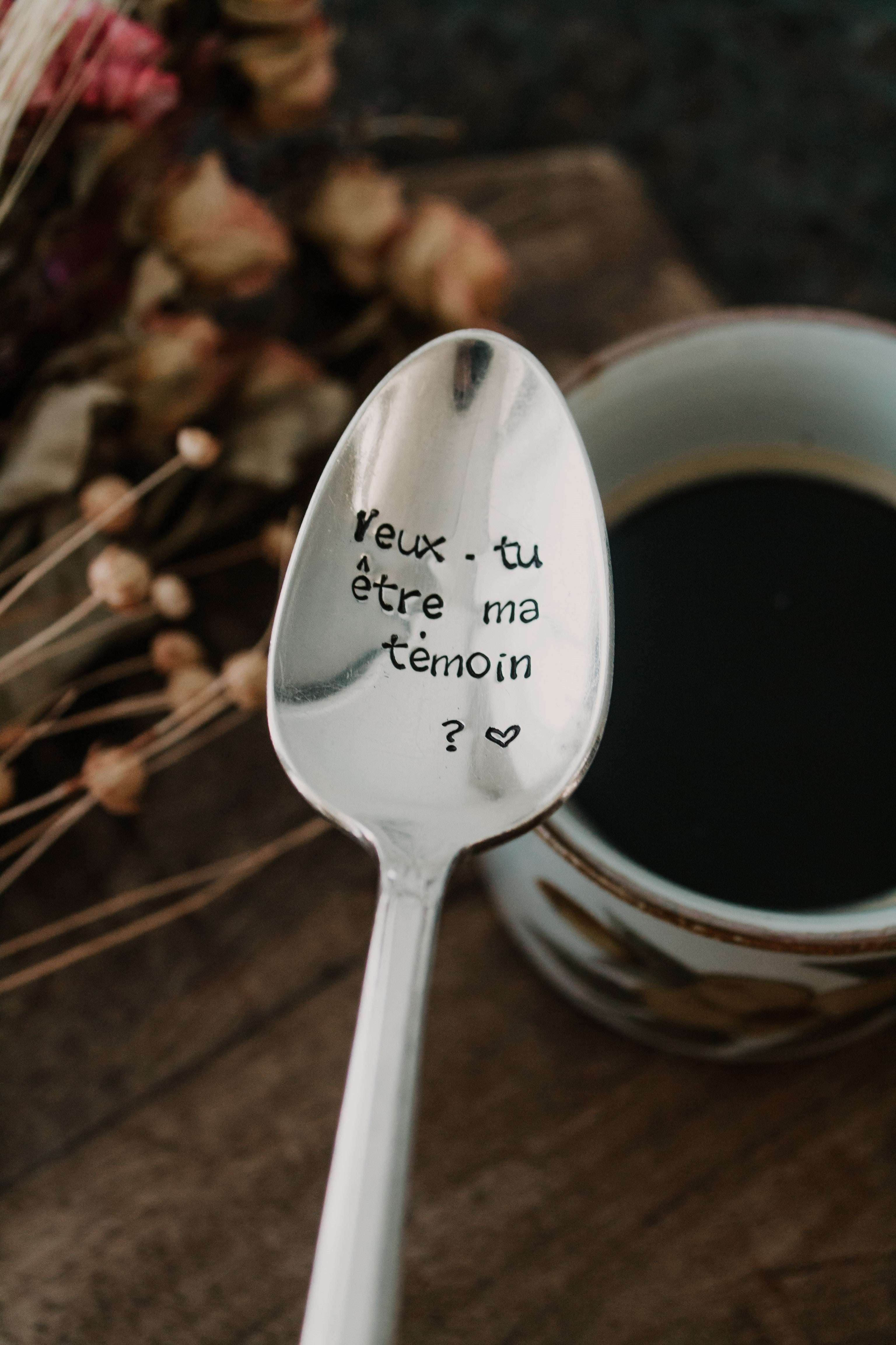 Cuillère "Veux - tu être ma témoin ?" - sous le sable design - grisbleu