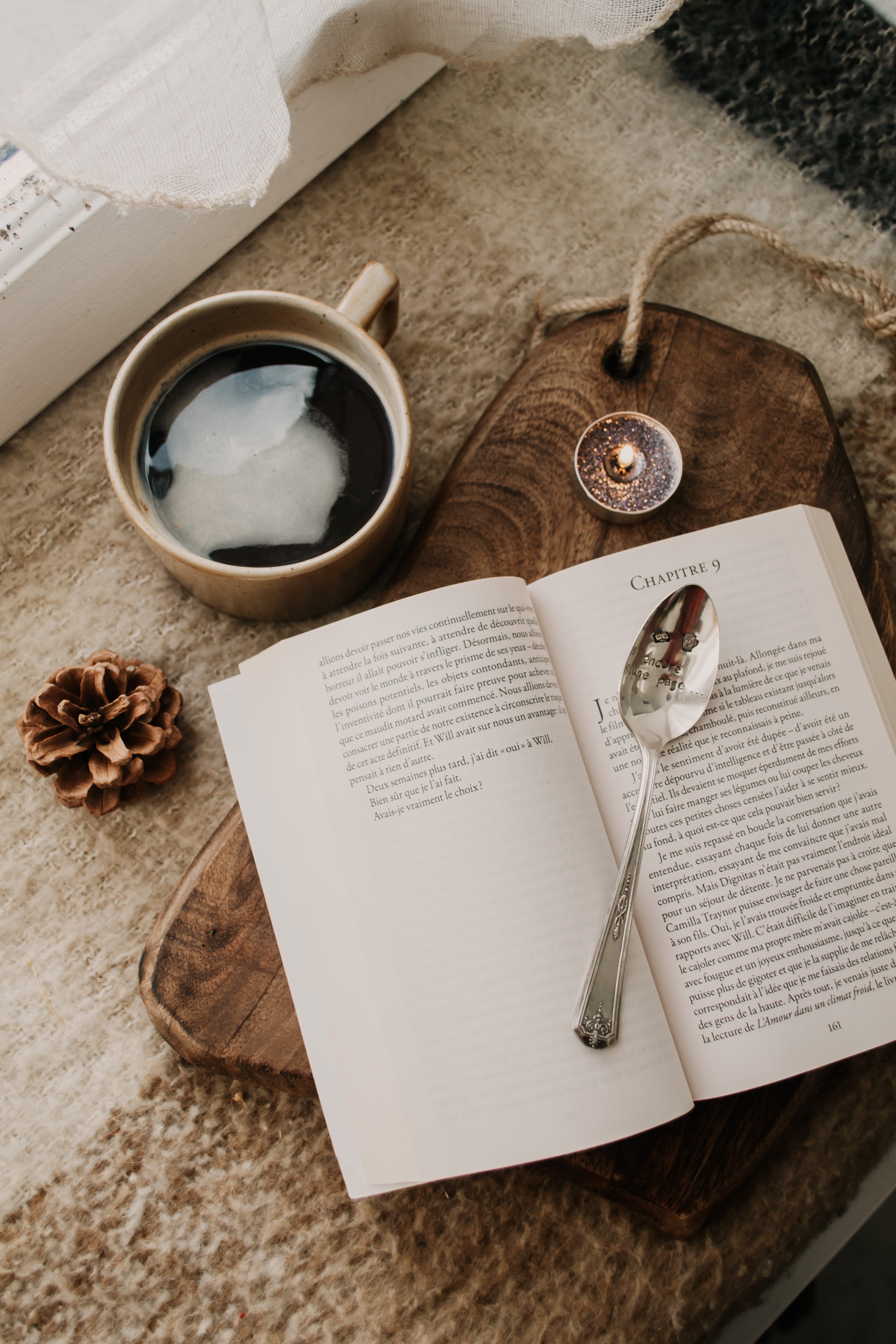 Cuillère "Encore une page ..." - sous le sable design - grisbleu