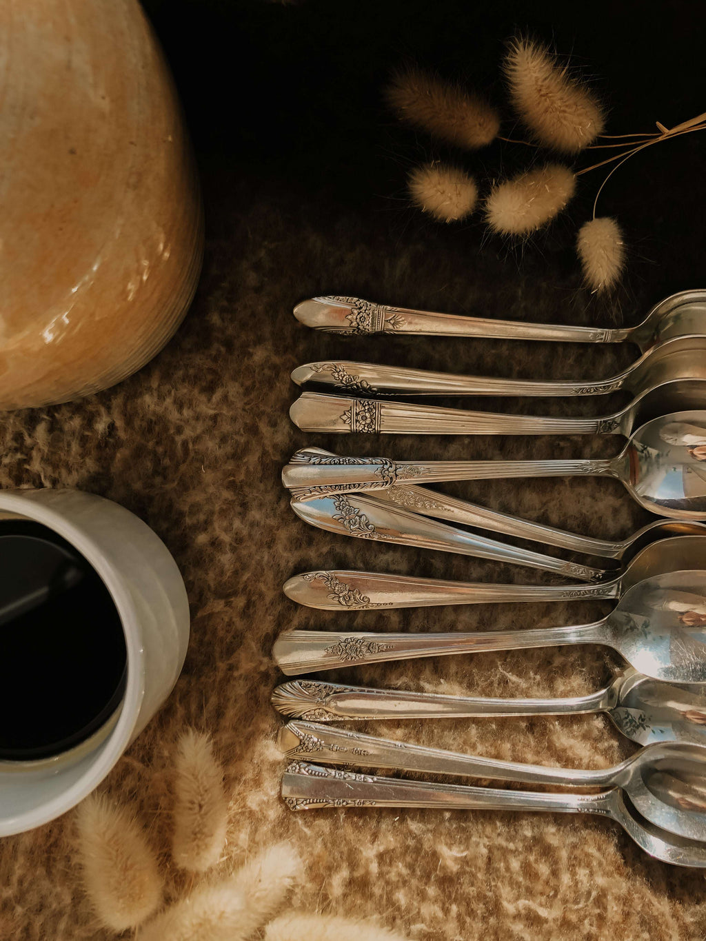 Personnalisation cuillère à café avec manche fleuri - sous le sable design - grisbleu