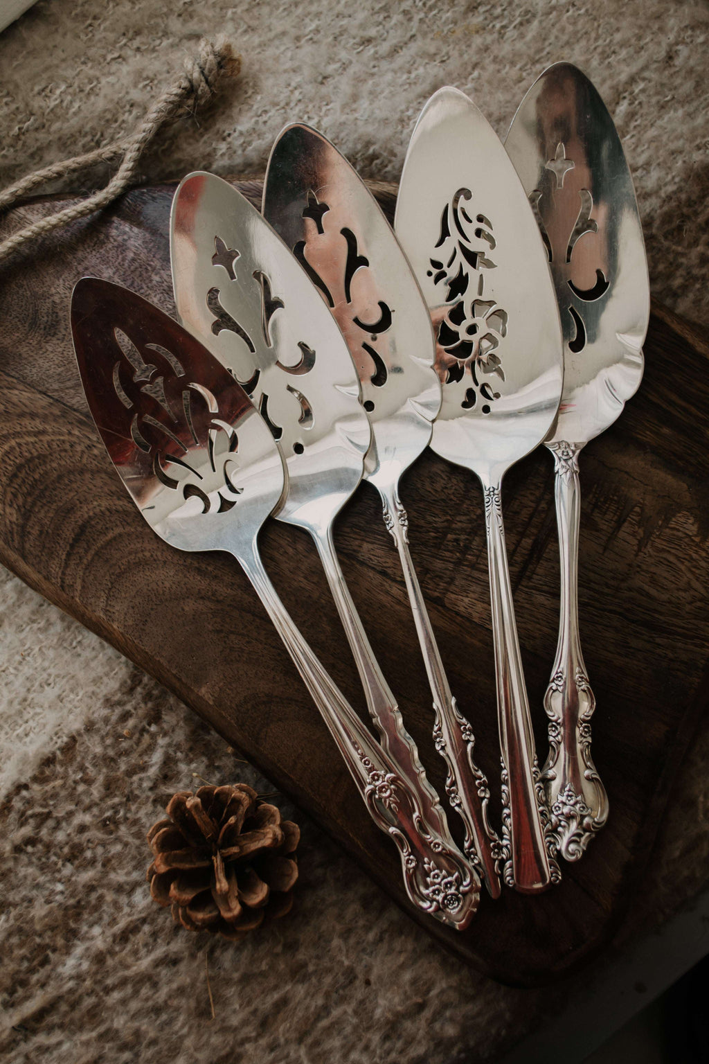 Personnalisation de pelle à tarte - sous le sable design - grisbleu