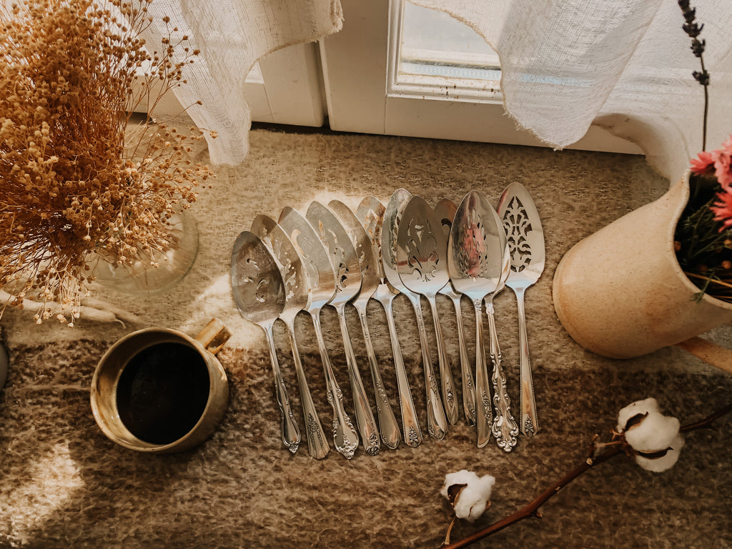 Personnalisation de pelle à tarte - sous le sable design - grisbleu