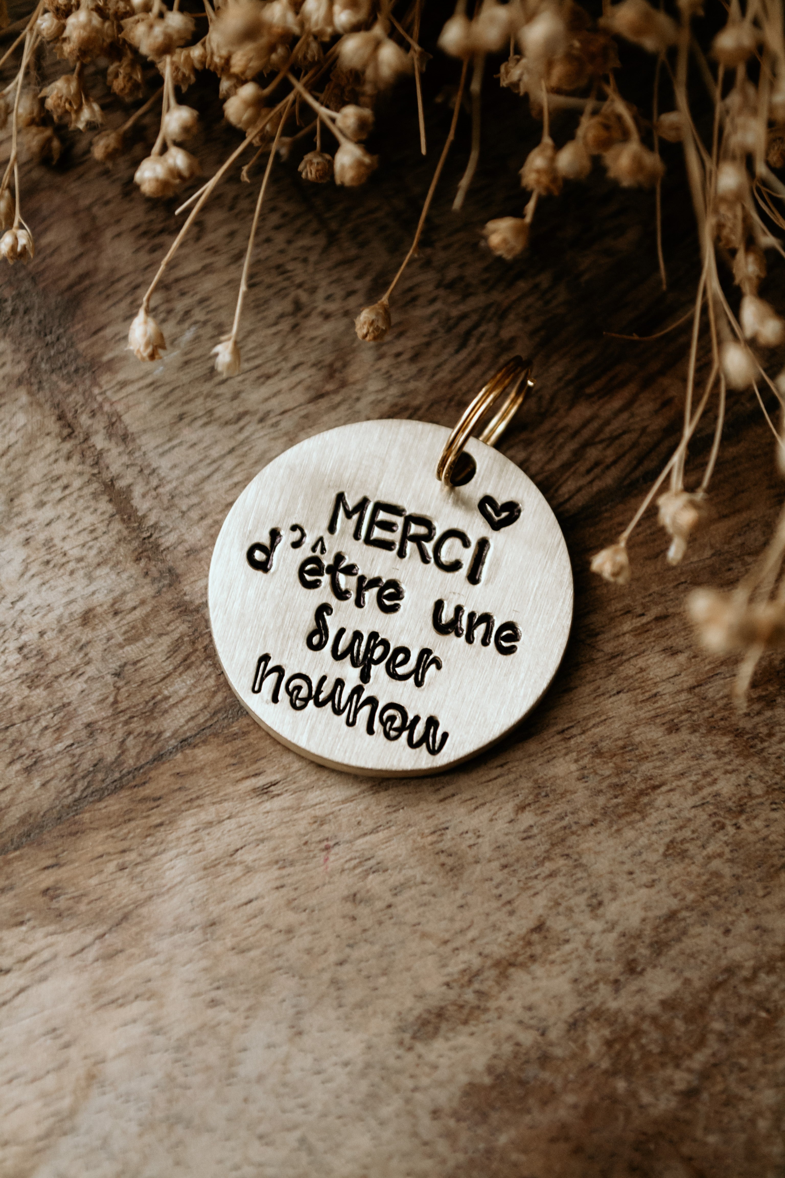 Porte-clé "MERCI d'être une super nounou" - sous le sable design - grisbleu