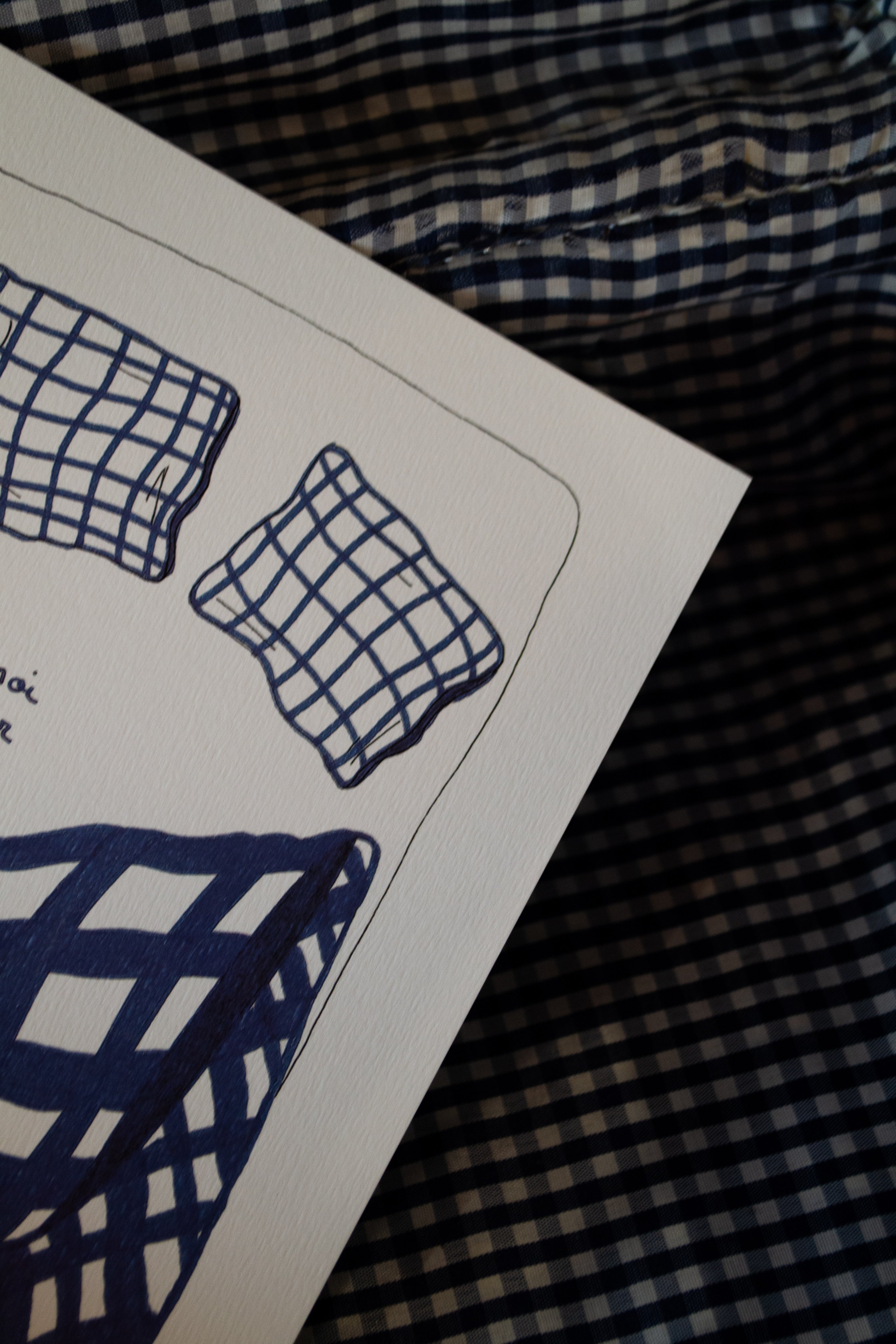 Affiche poétique "Laisse-moi me réveiller à tes côtés" - Grisbleu - sous le sable design - grisbleu