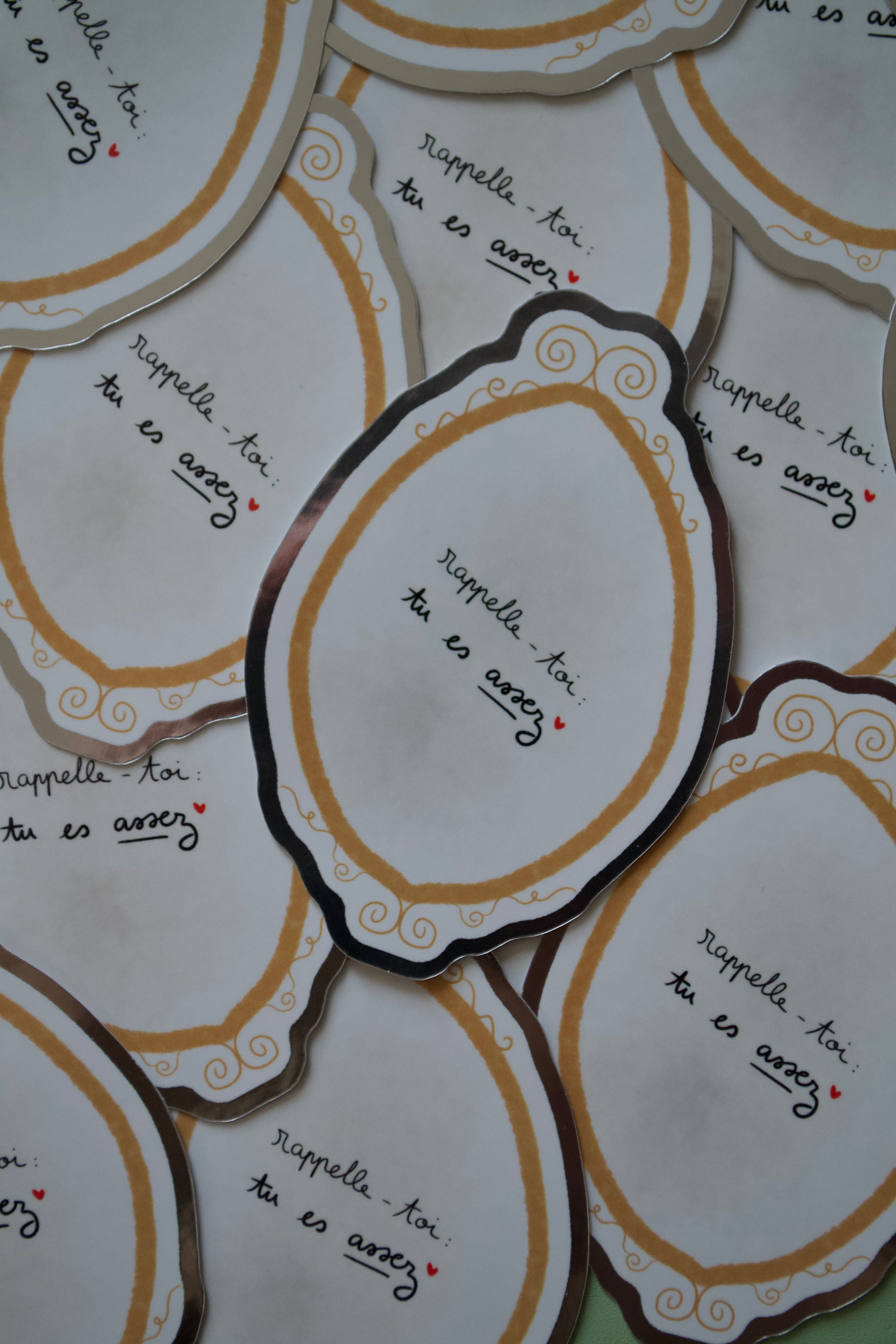 Stickers "rappelle toi : tu es assez"