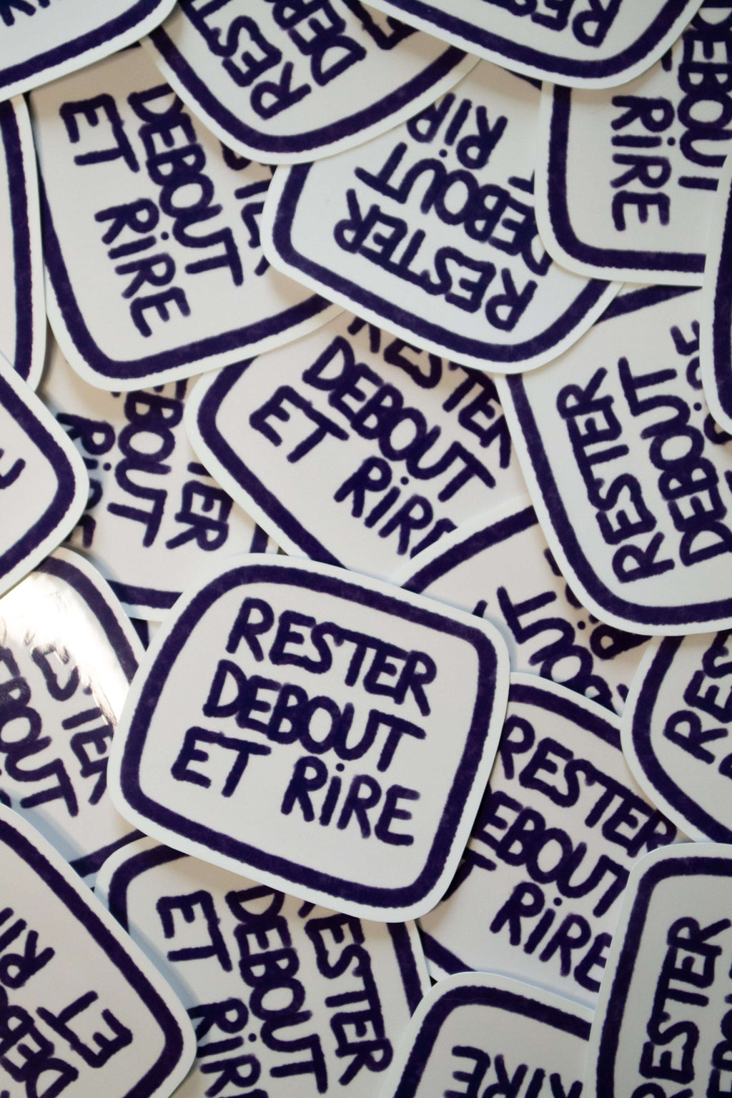 Autocollants "RESTER DEBOUT ET RIRE" - grisbleu 